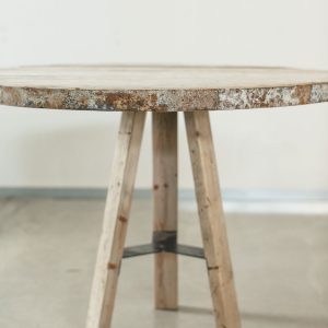 שולחן עגול מעץ |  Recycled Wood Round Table